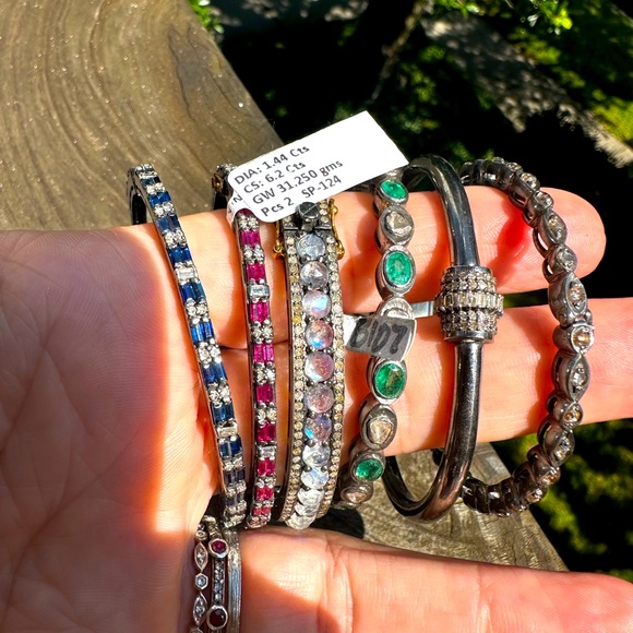 Emerald and diamond bangle bracelet $1200 NWT 6.2 carat Ruby/1.44 carat diamond - Picture 1 of 3